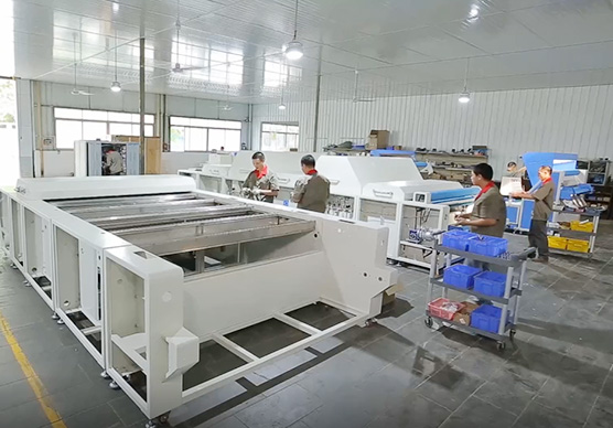 Zhaoqing Yili Garment Machinery Co., Ltd.